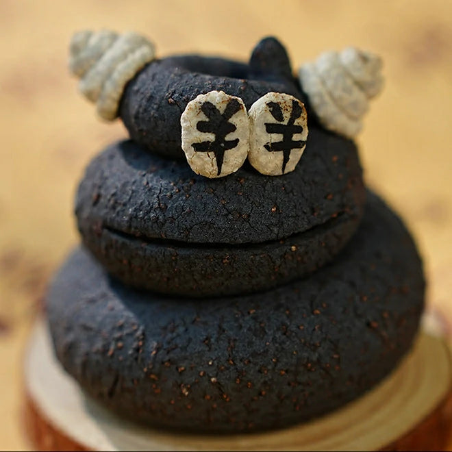 Hand-Carved Ceramic Animal Incense Holders & Tea Pets | Zen Meditation Desk Decor, Spiritual Gift | Zenith Censer